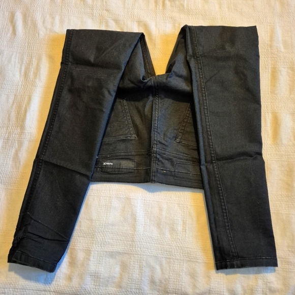 Hurley women's size 30 x 30 reversible camo & black pants with stretch VGUC - Picture 6 of 9